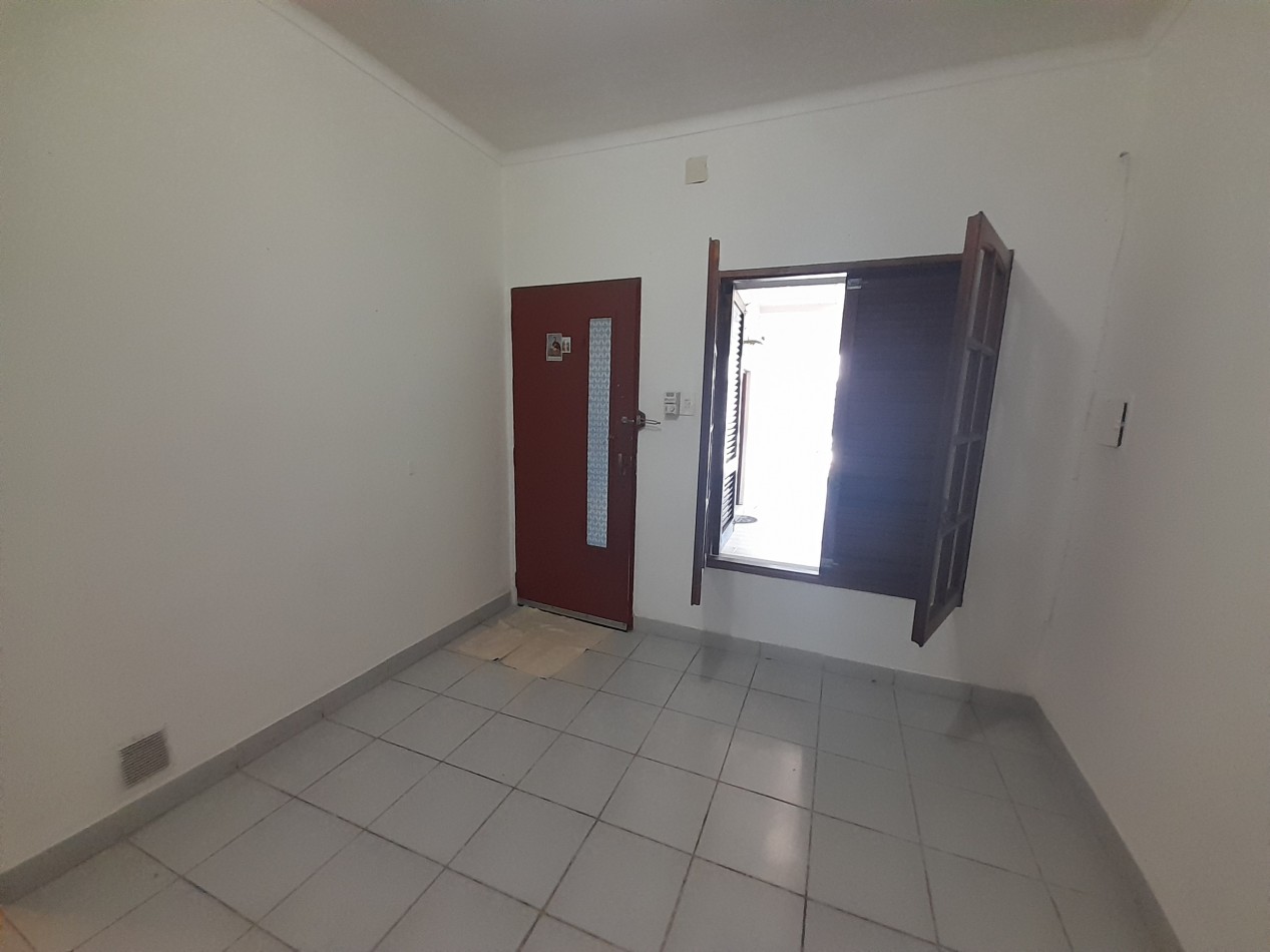 ALQUILER -  INTERNO EN ZONA SUR