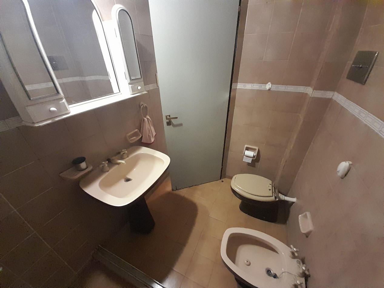 ALQUILER -  INTERNO EN ZONA SUR