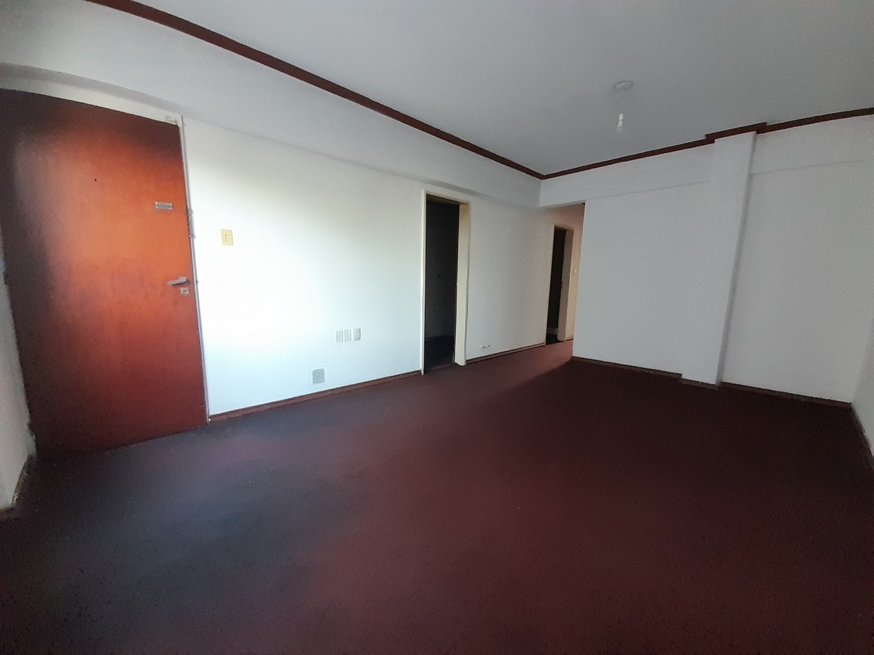 ALQUILER - DEPARTAMENTO CENTRICO
