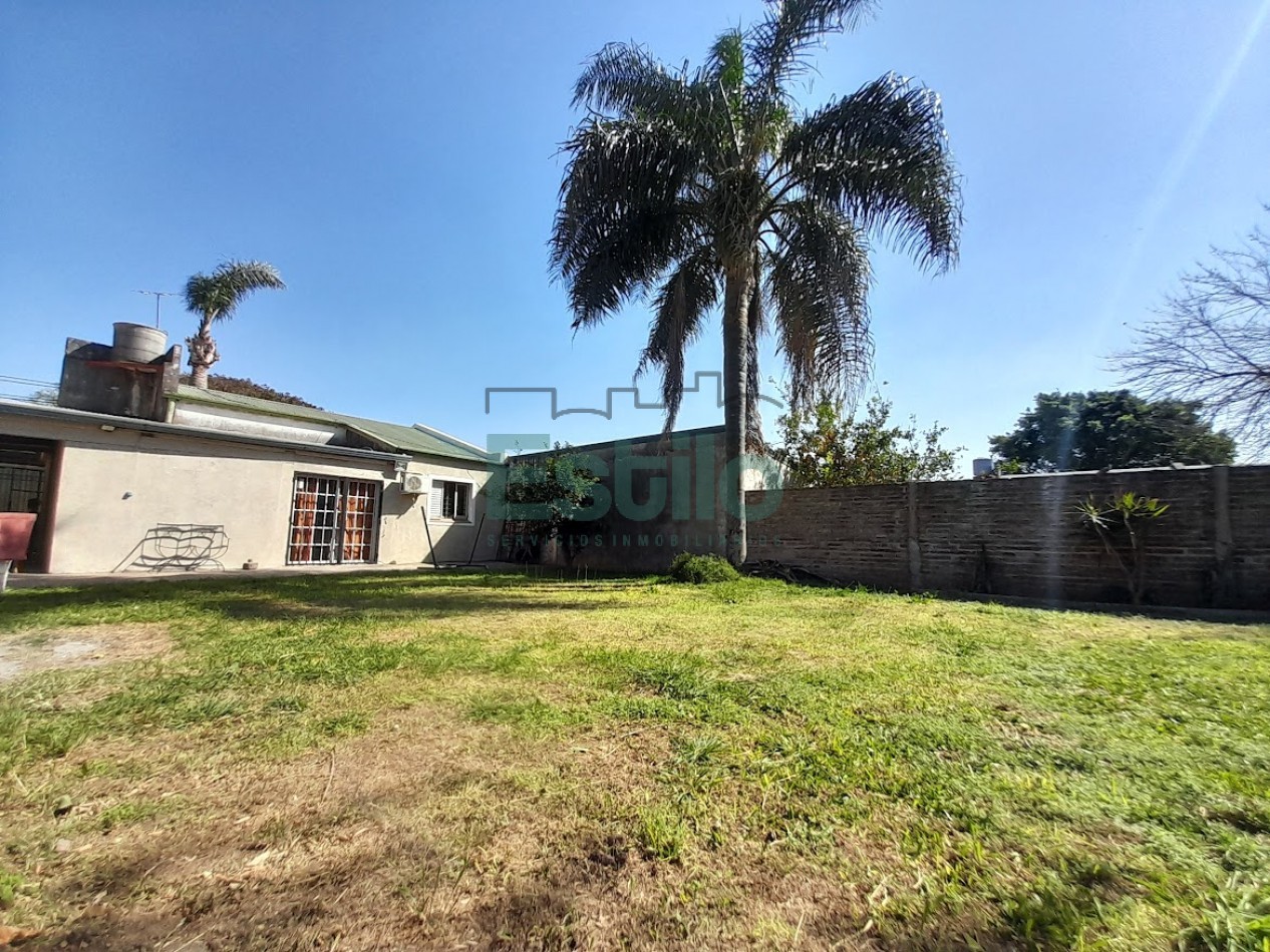 CASA EN ZONA NORTE CON AMPLIO TERRENO